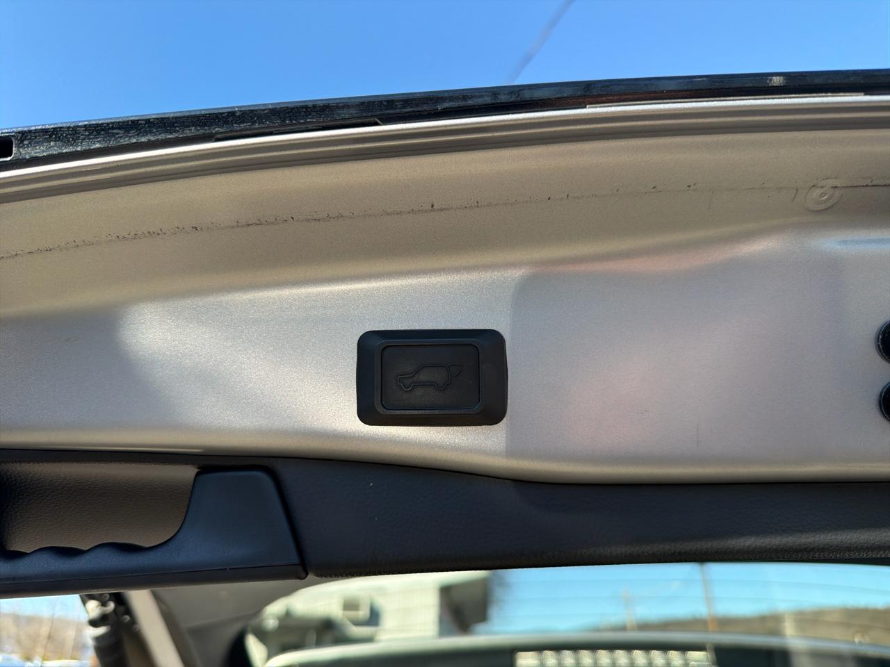 Toyota RAV4 Prime SE (Natl) 2021