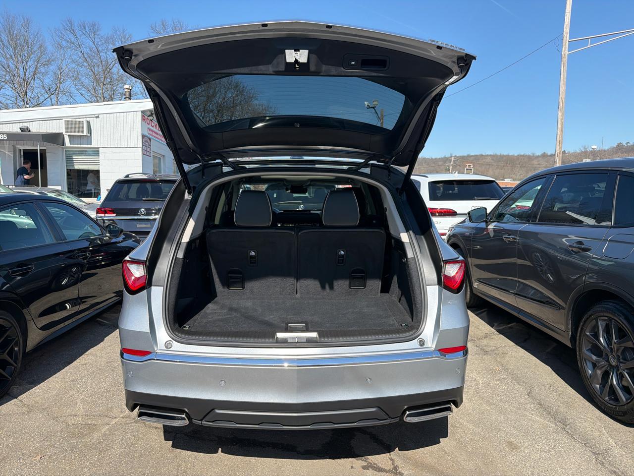 Acura MDX SH-AWD w/Advance Package 2023