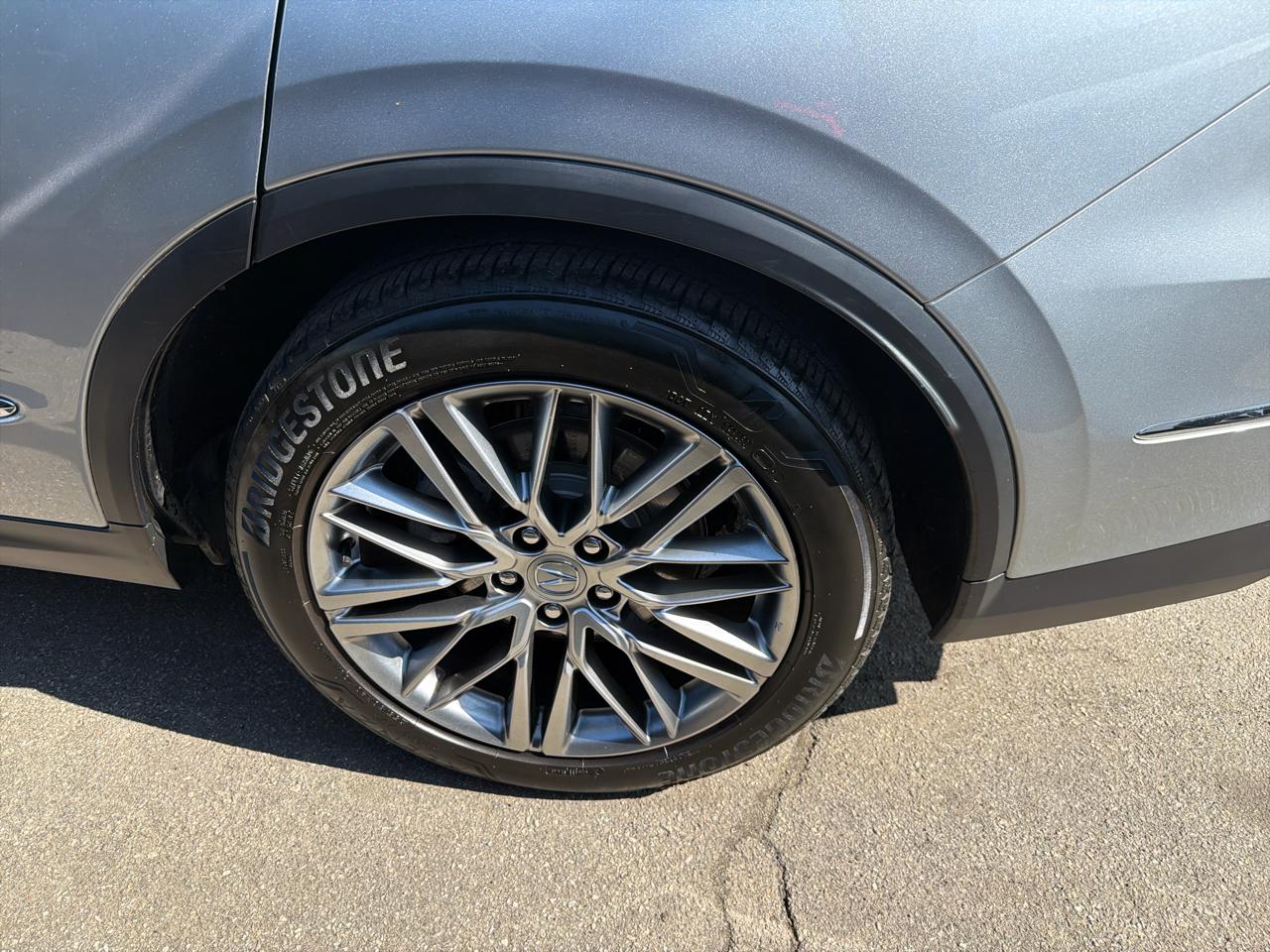 Acura MDX SH-AWD w/Advance Package 2023