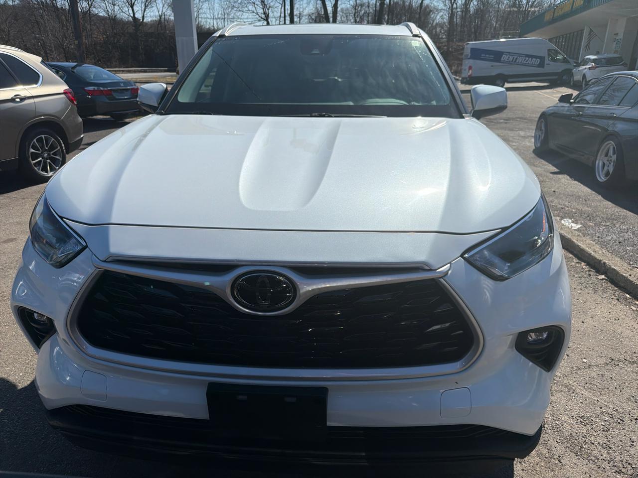 Toyota Highlander XLE AWD (Natl) 2022