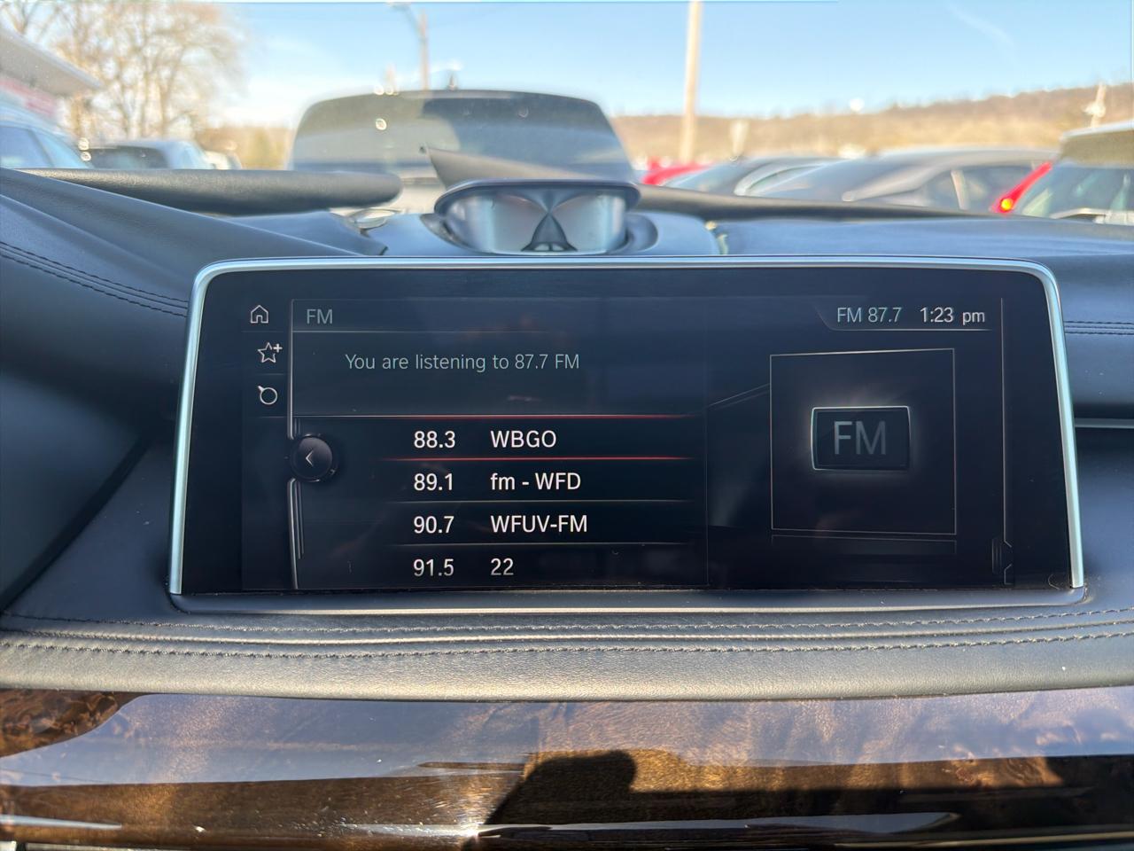 BMW X5 xDrive50i Sports Activity Vehicle 2017