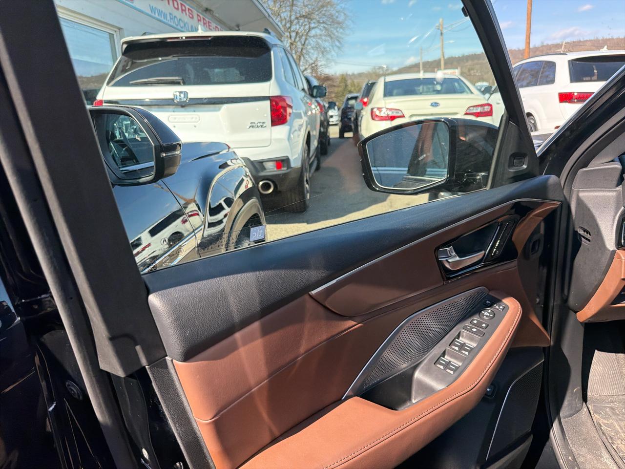 Acura MDX SH-AWD w/Technology Package 2023