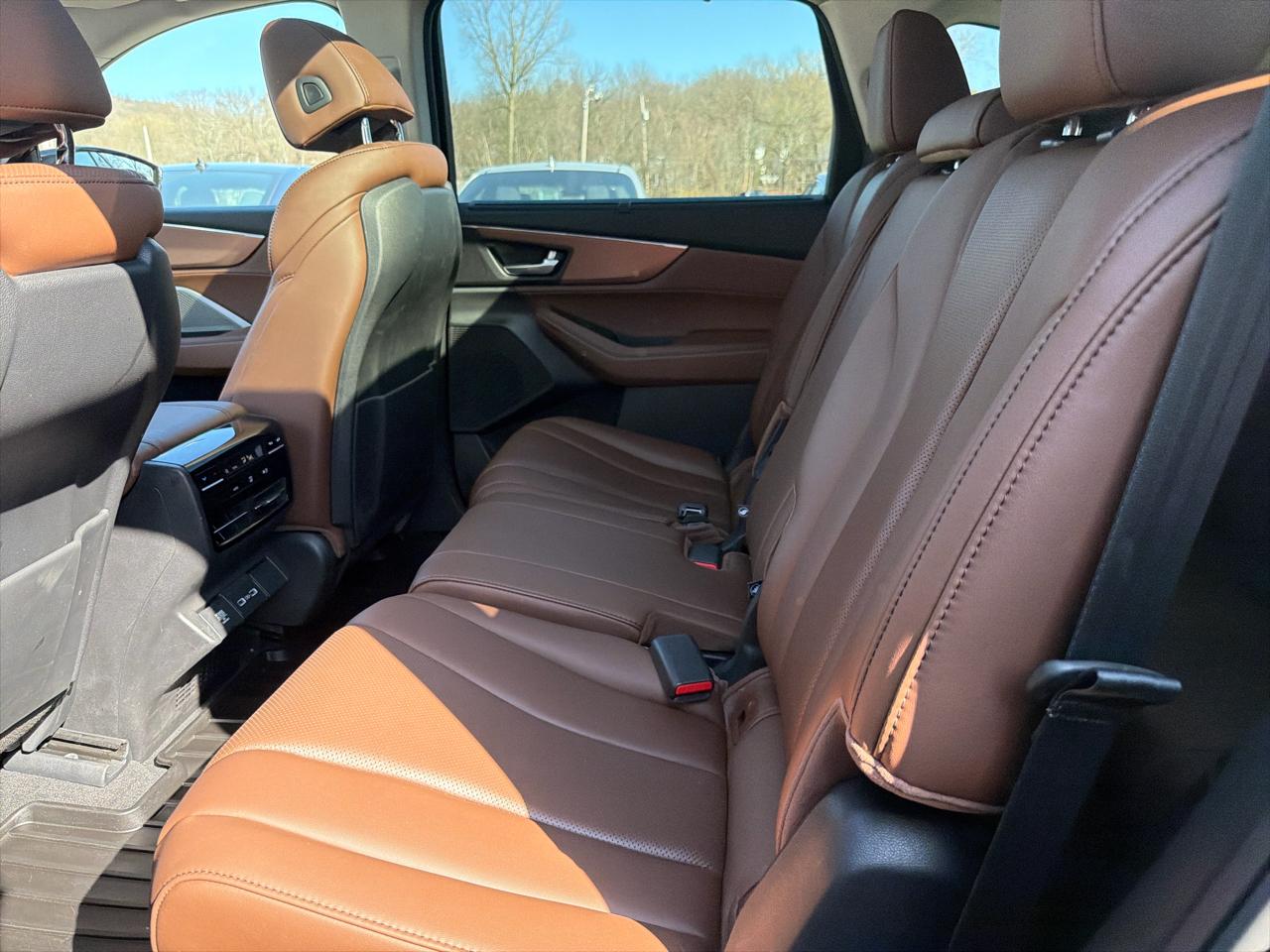 Acura MDX SH-AWD w/Technology Package 2023