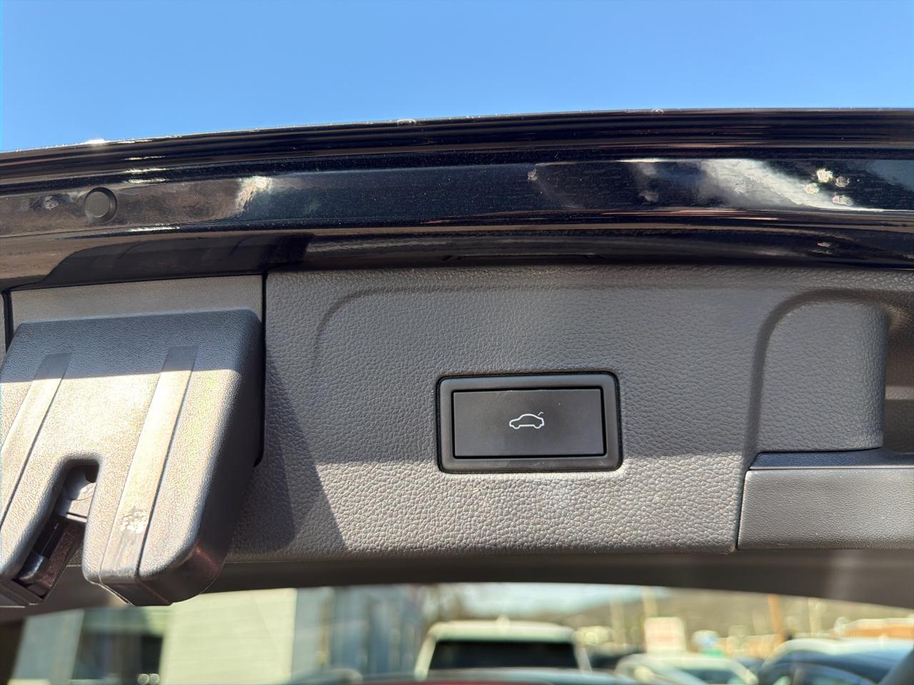 Volkswagen Atlas 3.6L V6 SEL R-Line 4MOTION 2022