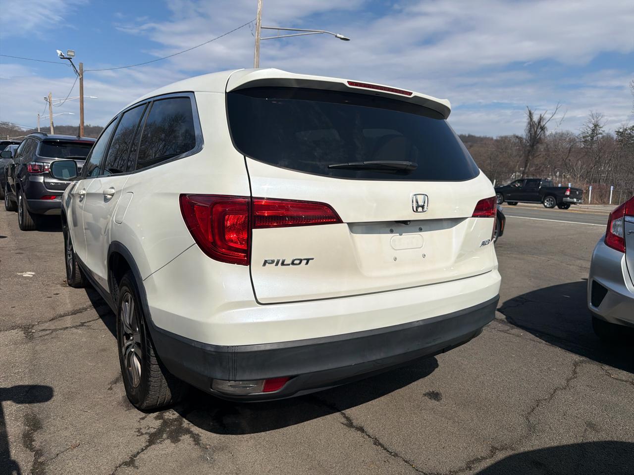 Honda Pilot AWD 4dr EX-L w/Navi 2016