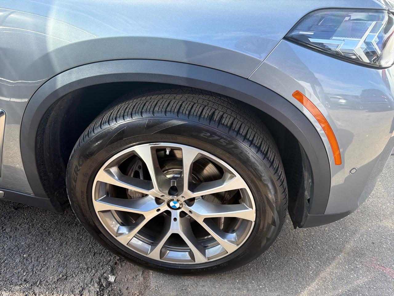 BMW X5 xDrive40i Sports Activity Vehicle 2024