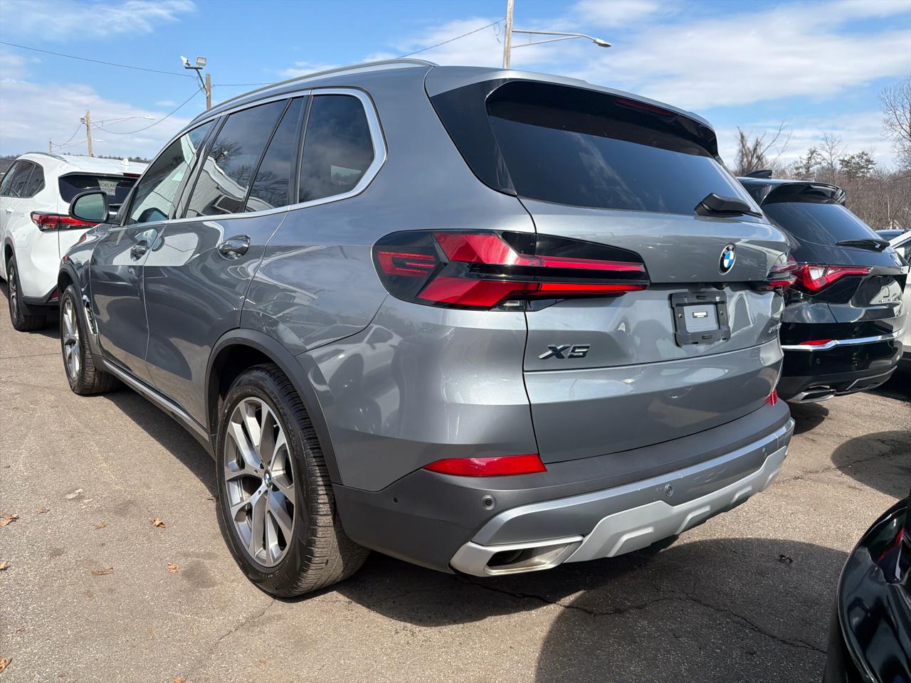 BMW X5 xDrive40i Sports Activity Vehicle 2024