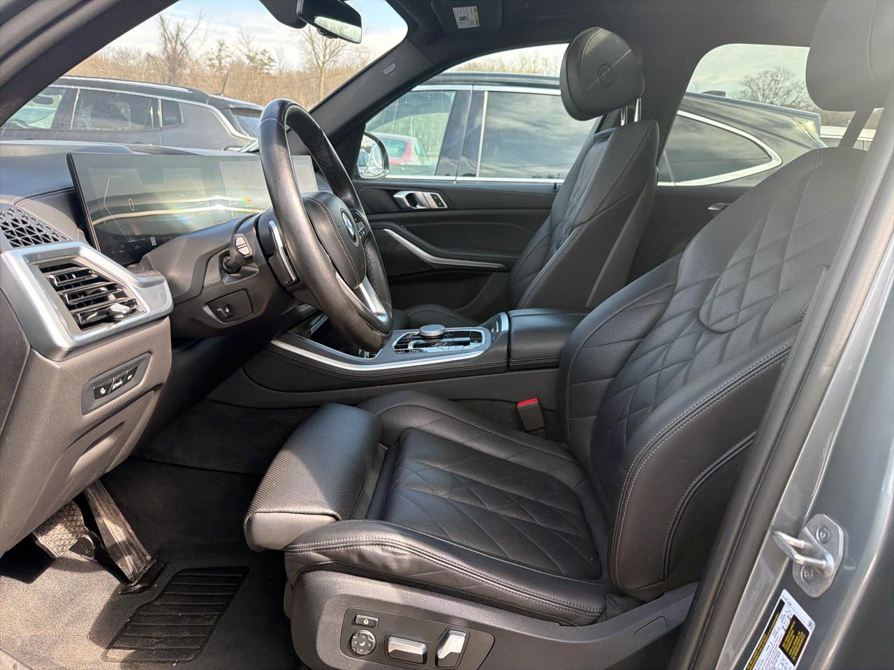 BMW X5 xDrive40i Sports Activity Vehicle 2024