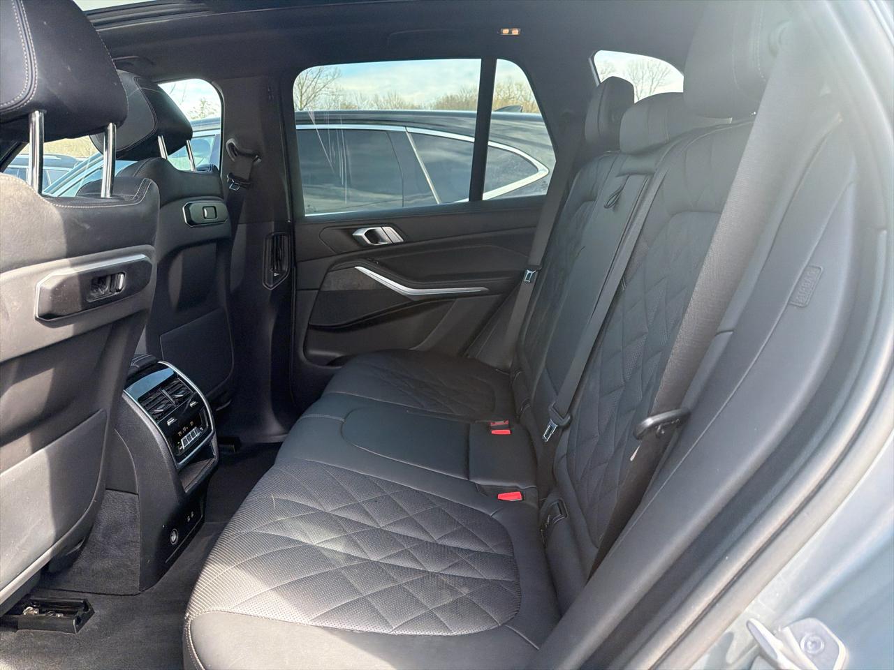 BMW X5 xDrive40i Sports Activity Vehicle 2024