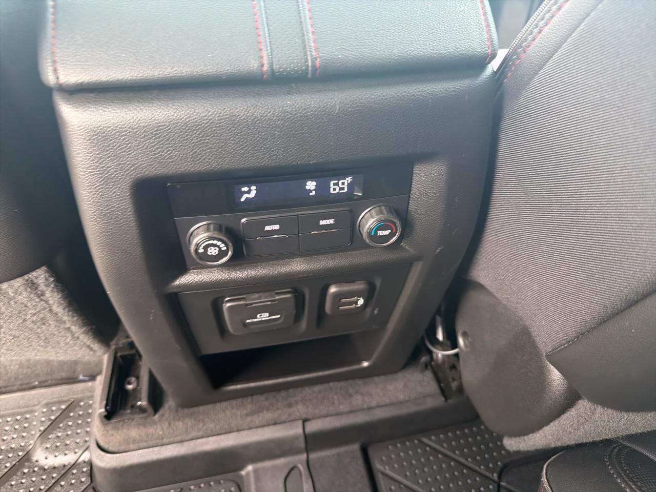 Chevrolet Traverse AWD 4dr RS 2023