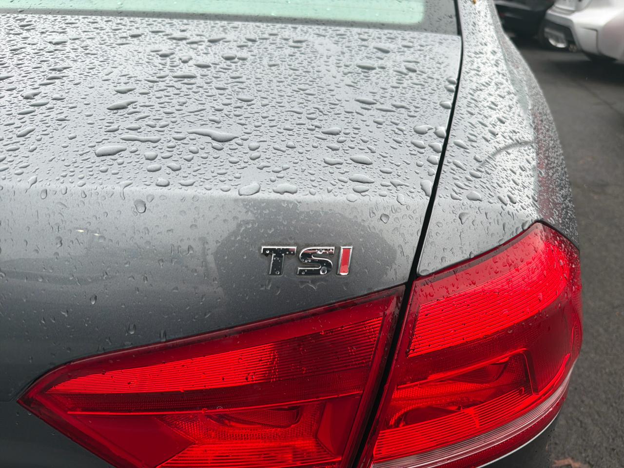 Volkswagen Passat 4dr Sdn 1.8T Auto S PZEV 2015