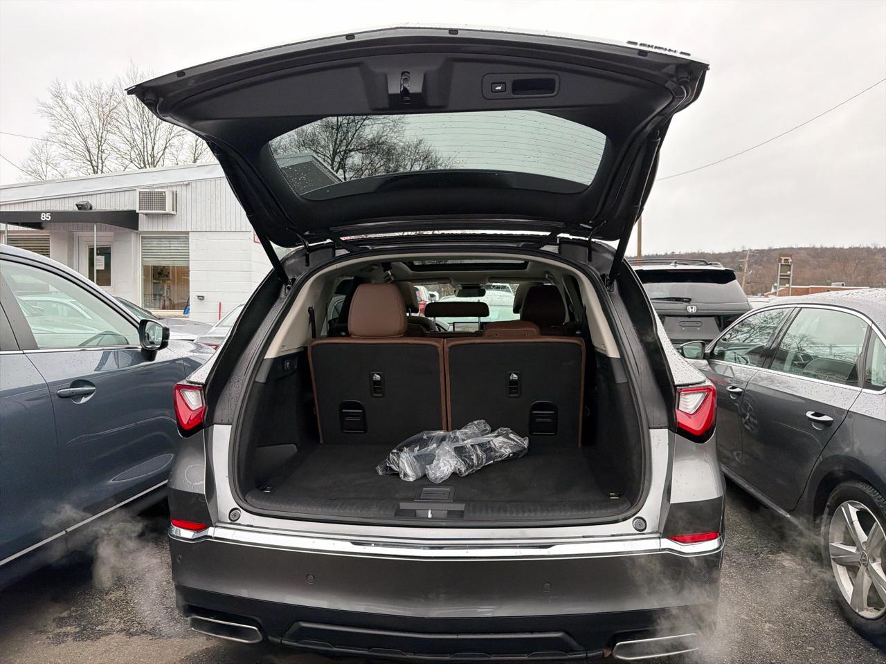 Acura MDX SH-AWD w/Technology Package 2023