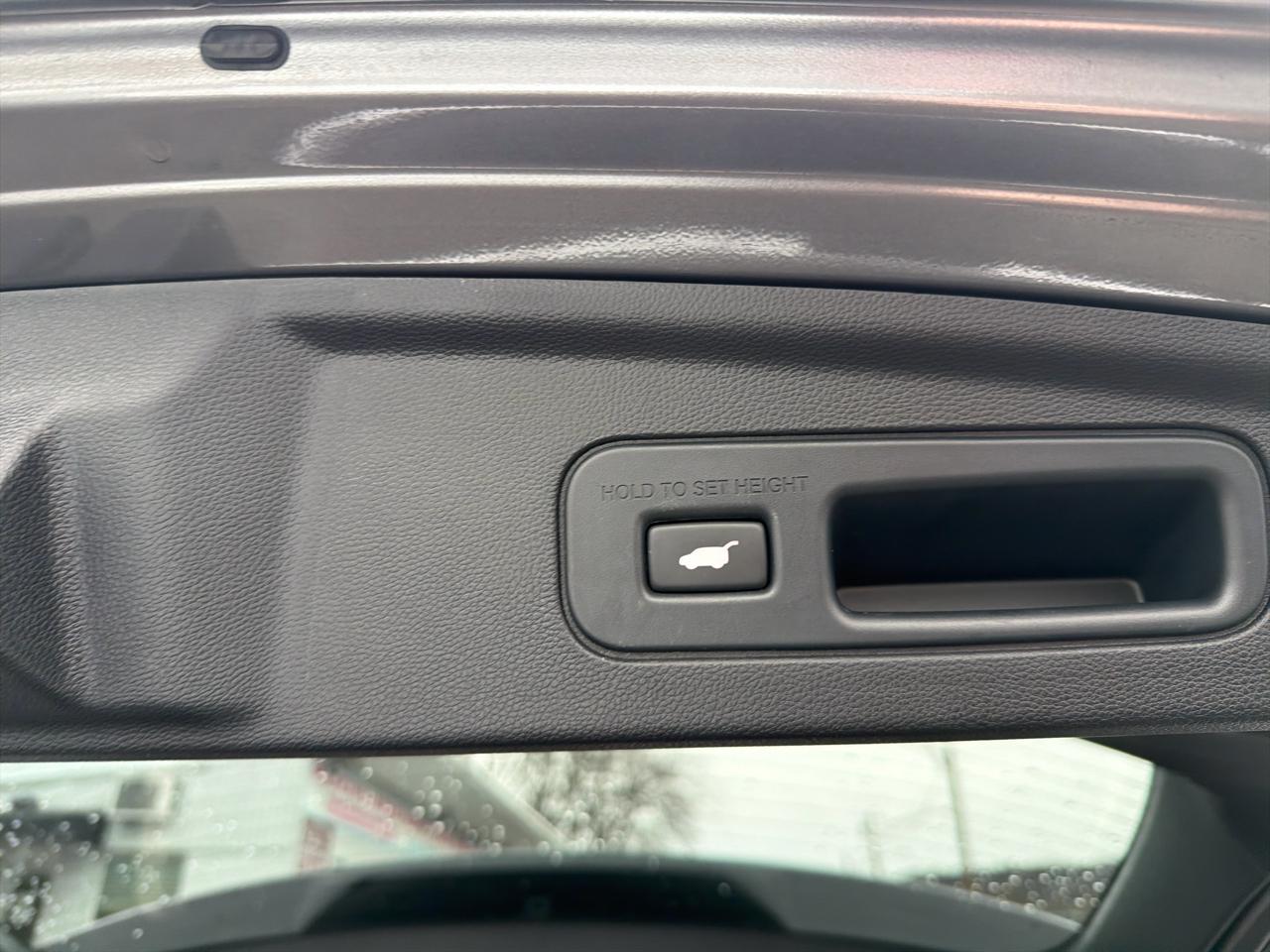 Acura MDX SH-AWD w/Technology Package 2023