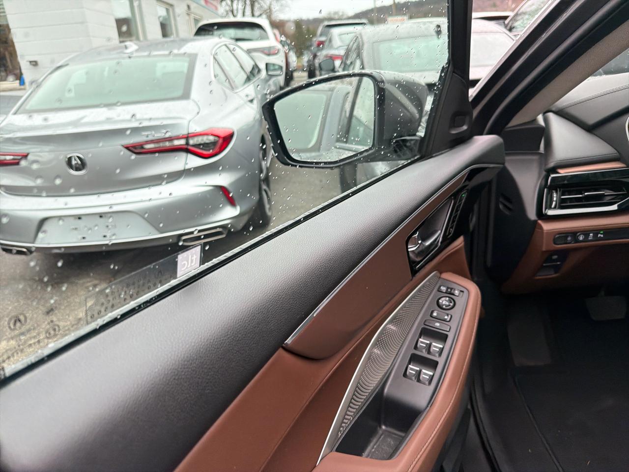 Acura MDX SH-AWD w/Technology Package 2023