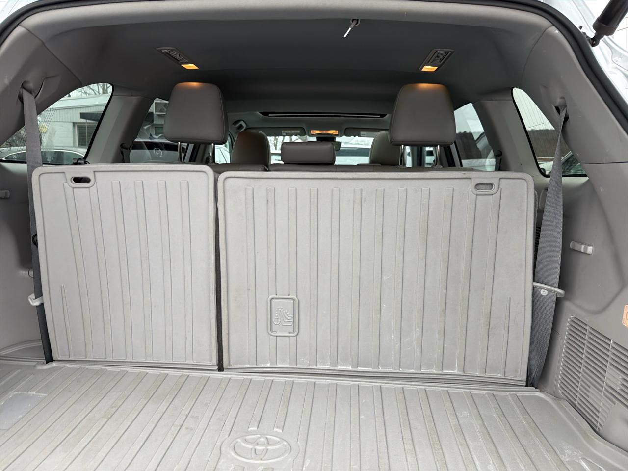 Toyota Highlander XLE V6 AWD (Natl) 2019