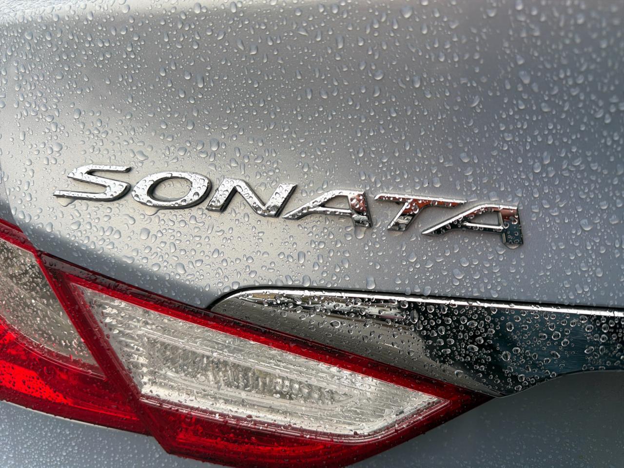 Hyundai Sonata 4dr Sdn 2.4L Auto Limited 2013