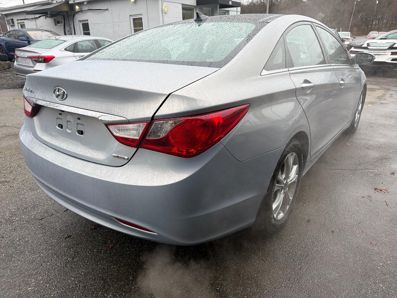 Hyundai Sonata 4dr Sdn 2.4L Auto Limited 2013