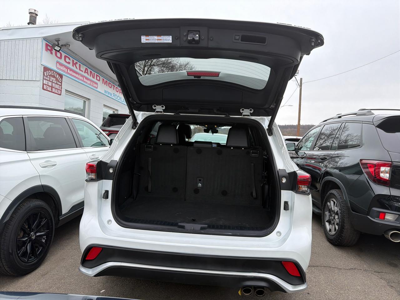 Toyota Highlander XSE AWD (Natl) 2022