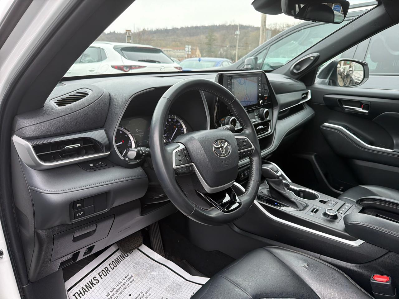 Toyota Highlander XSE AWD (Natl) 2022