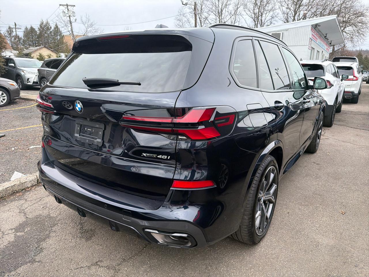 BMW X5 xDrive40i Sports Activity Vehicle 2024