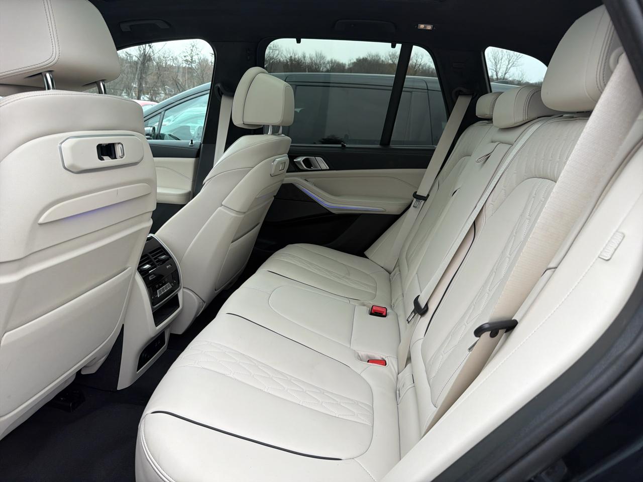 BMW X5 xDrive40i Sports Activity Vehicle 2024