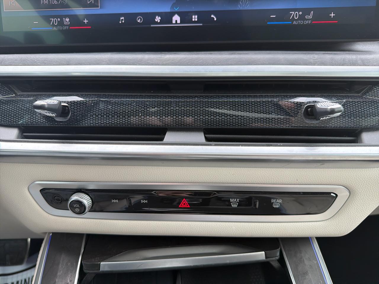 BMW X5 xDrive40i Sports Activity Vehicle 2024