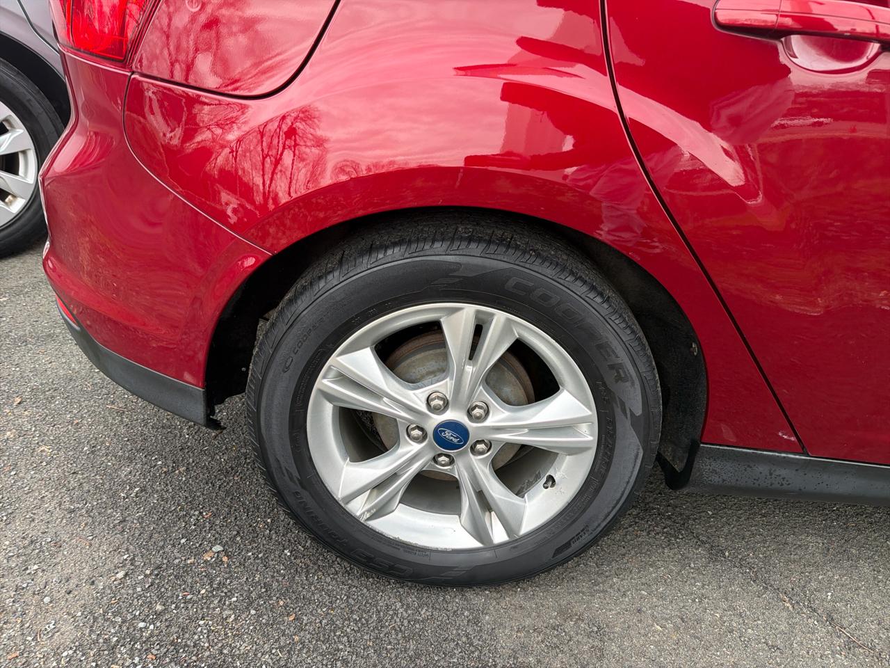 Ford Focus 5dr HB SE 2014