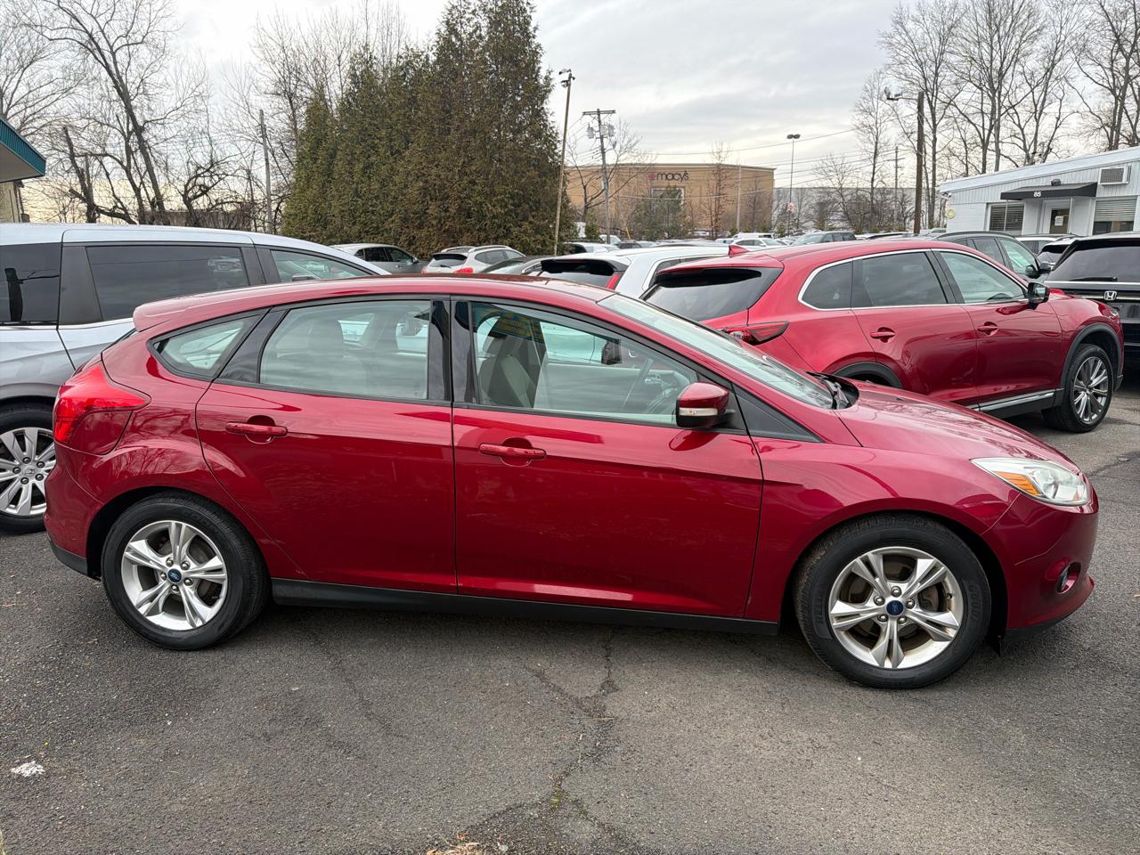 Ford Focus 5dr HB SE 2014