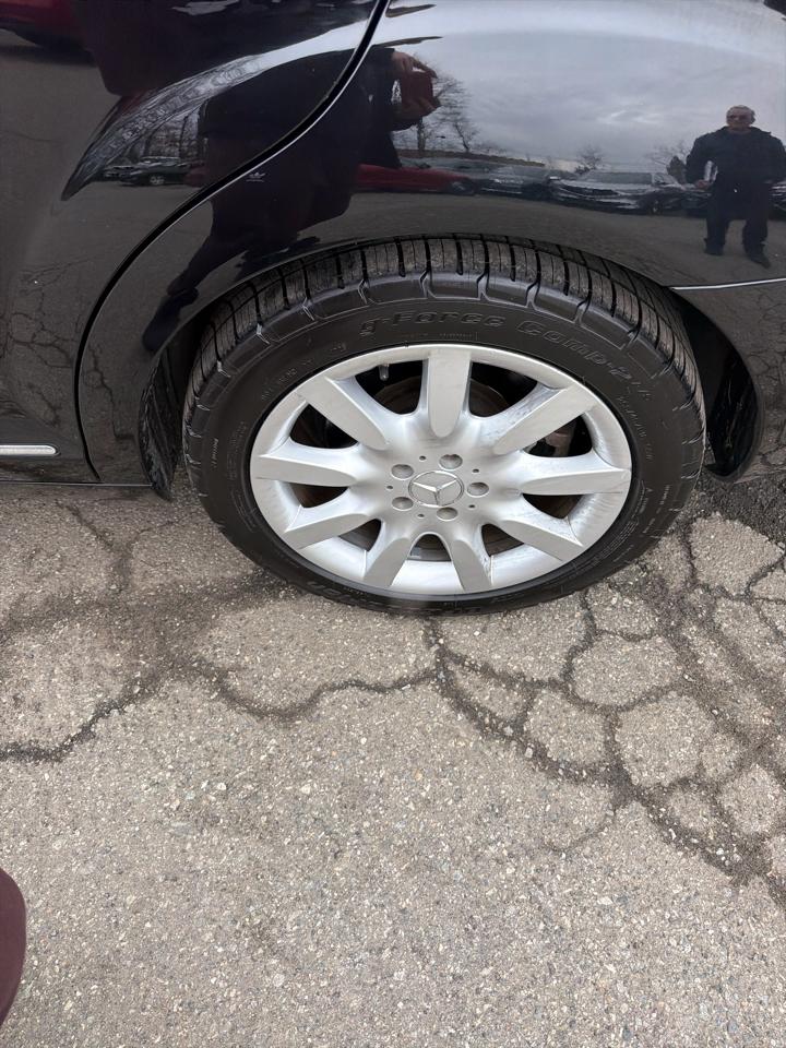 Mercedes-Benz S-Class 4dr Sdn 5.5L V8 4MATIC 2007