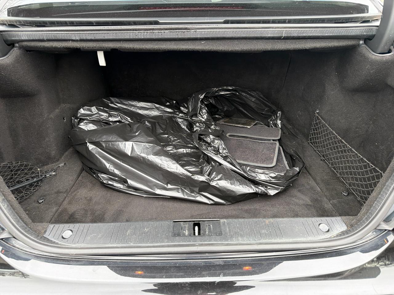 Mercedes-Benz S-Class 4dr Sdn 5.5L V8 4MATIC 2007