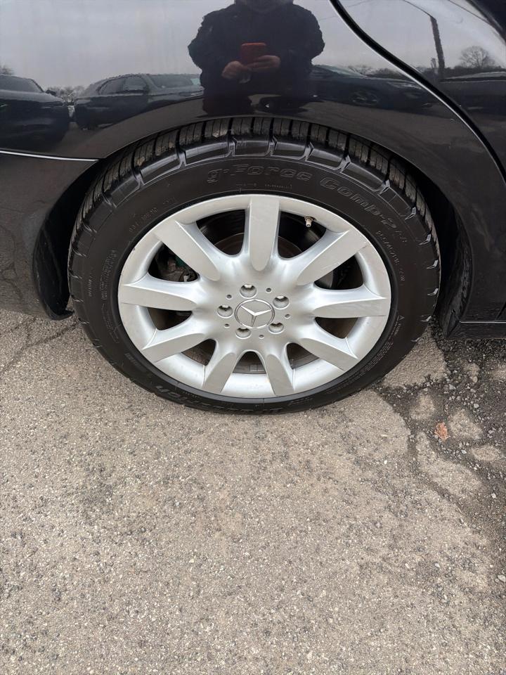 Mercedes-Benz S-Class 4dr Sdn 5.5L V8 4MATIC 2007