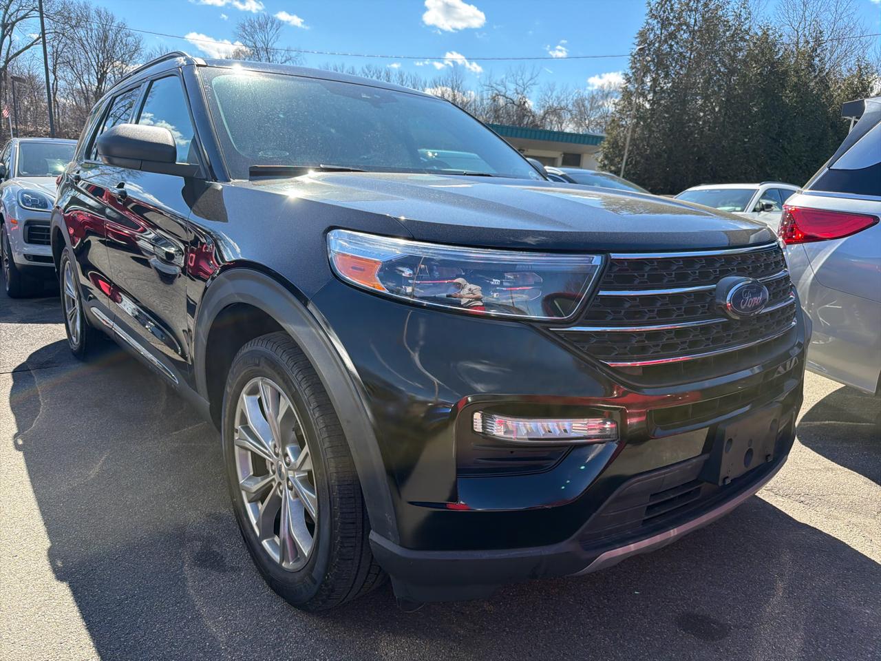 Ford Explorer XLT 2022