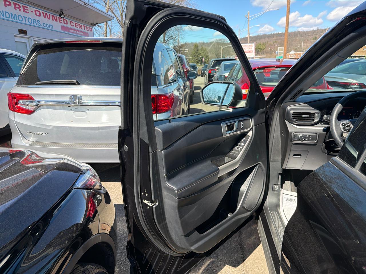 Ford Explorer XLT 2022