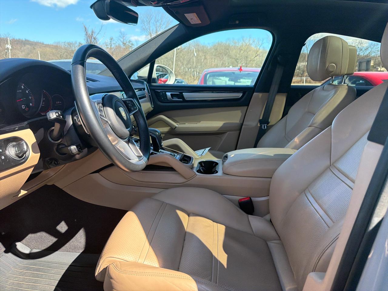 Porsche Cayenne Coupe AWD 2023