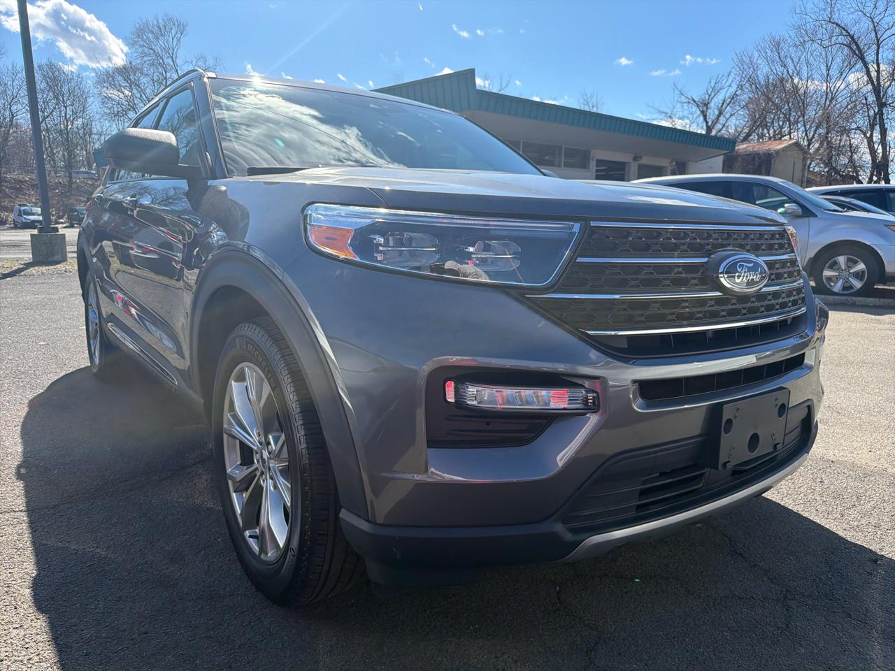 Ford Explorer XLT 2023