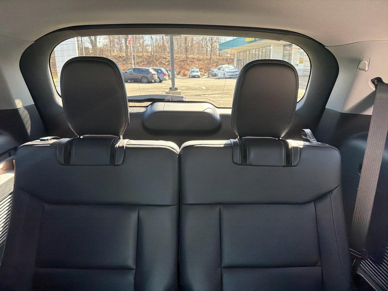 Ford Explorer XLT 2023