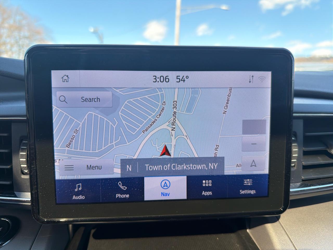 Ford Explorer XLT 2023