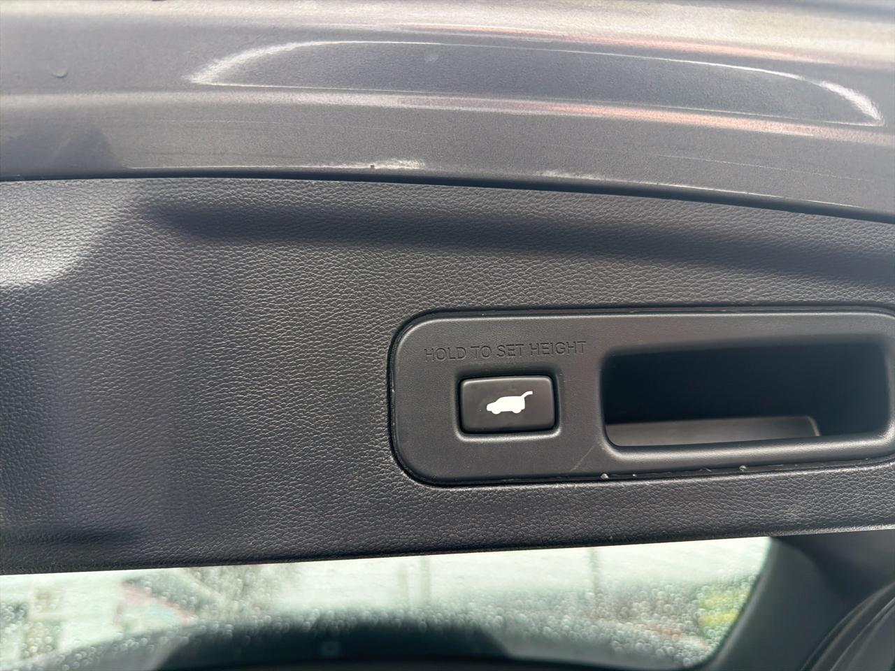 Acura MDX SH-AWD 2023