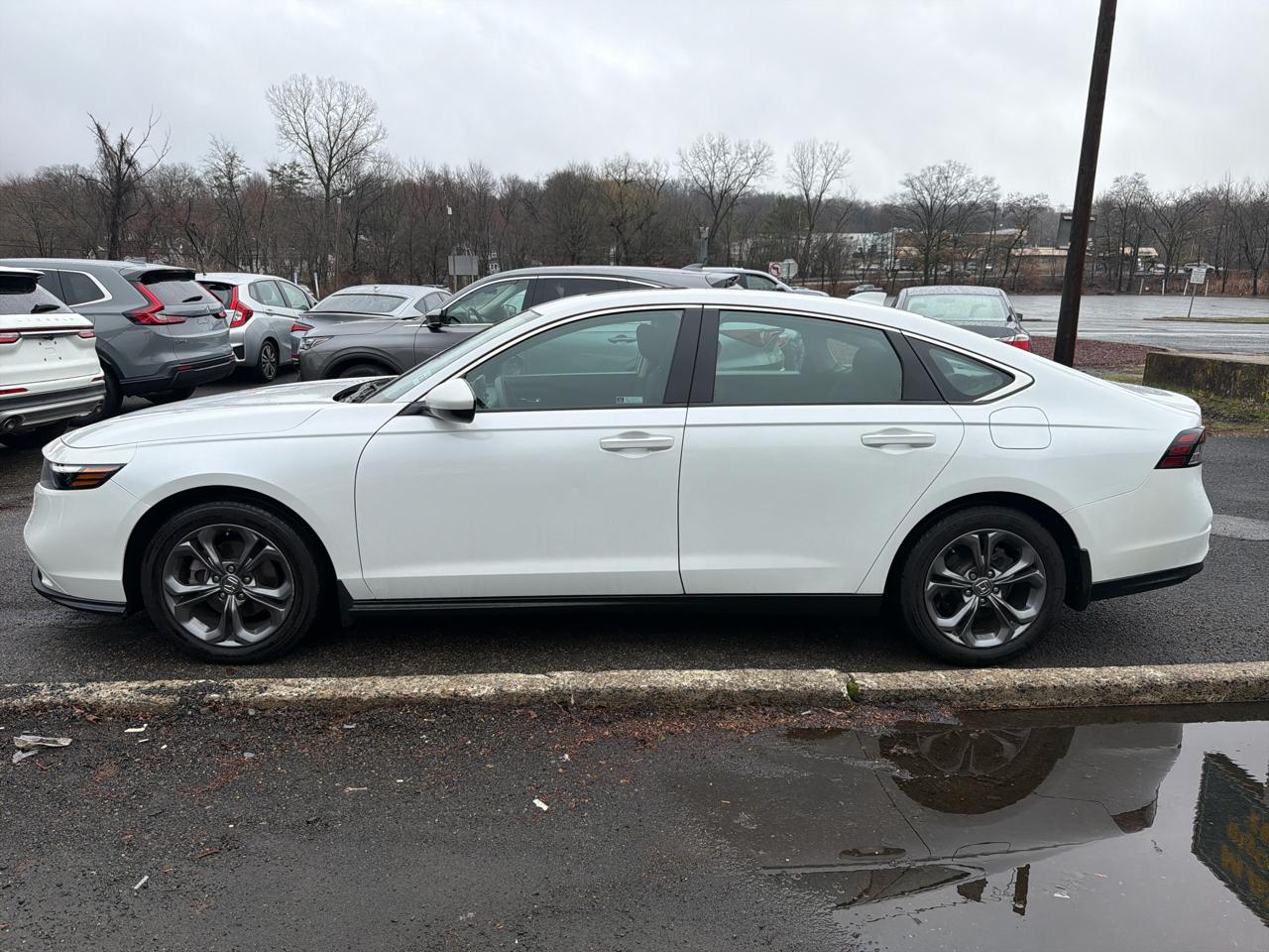 Honda Accord Sedan EX CVT 2023