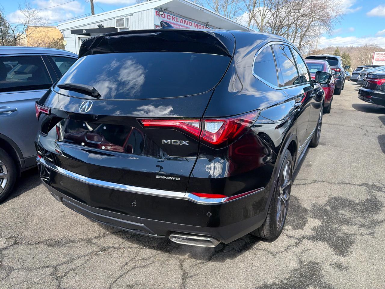 Acura MDX SH-AWD w/Technology Package 2023