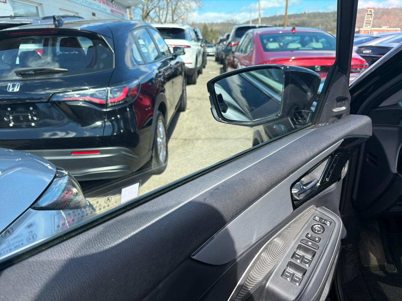 Acura MDX SH-AWD w/Technology Package 2023