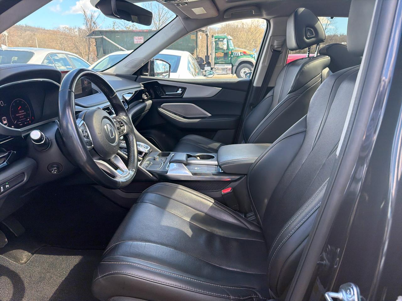 Acura MDX SH-AWD w/Technology Package 2023