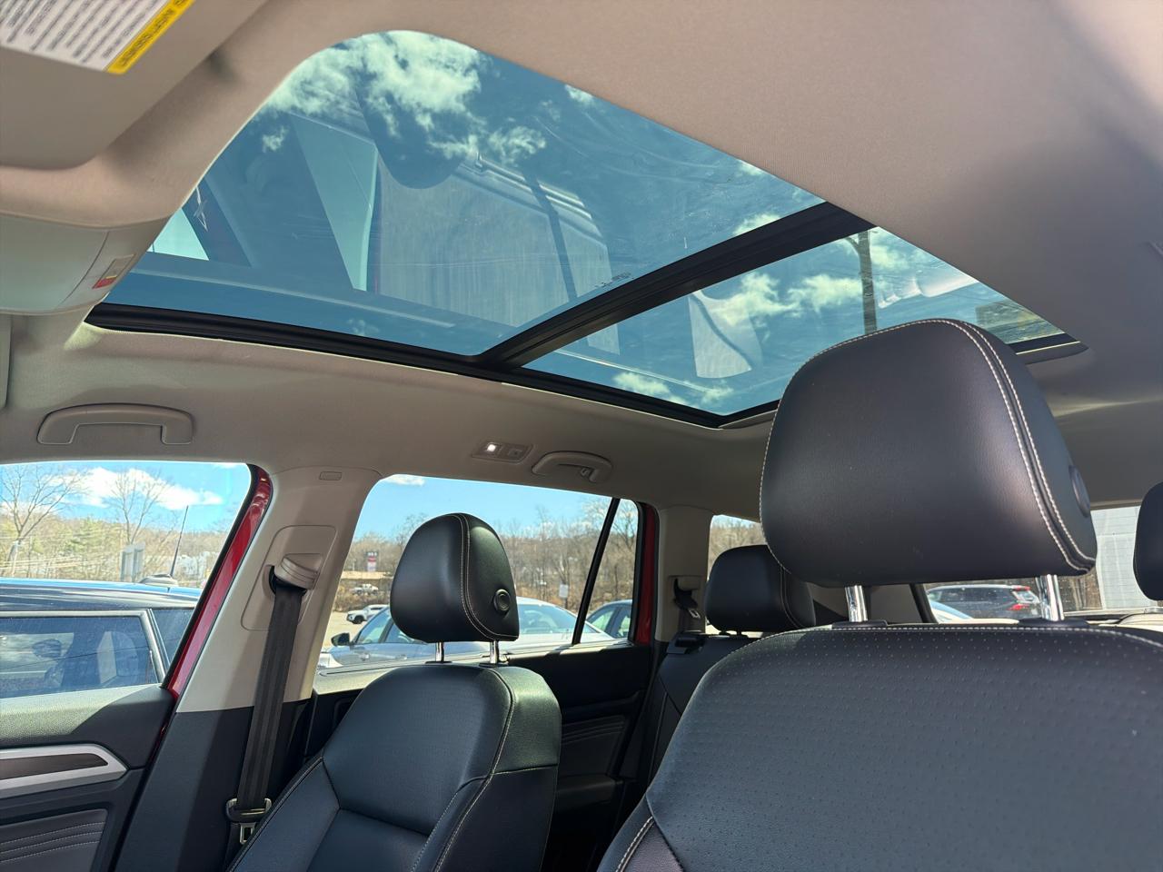 Volkswagen Atlas 3.6L V6 SE w/Technology 4MOTION 2022