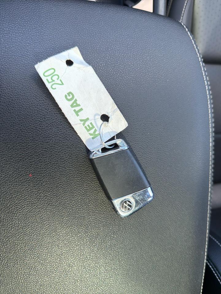 Volkswagen Atlas 3.6L V6 SE w/Technology 4MOTION 2022