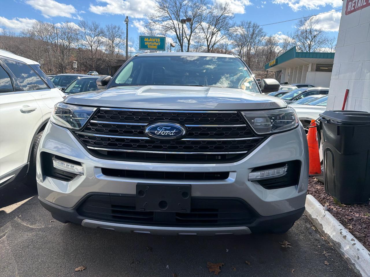 Ford Explorer XLT 4WD 2022