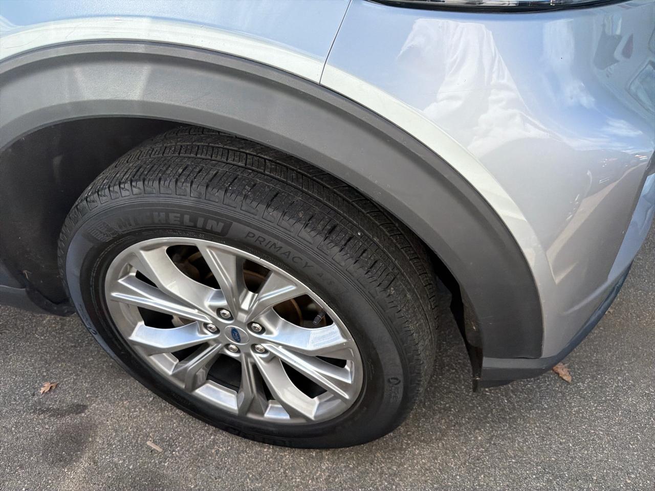 Ford Explorer XLT 4WD 2022