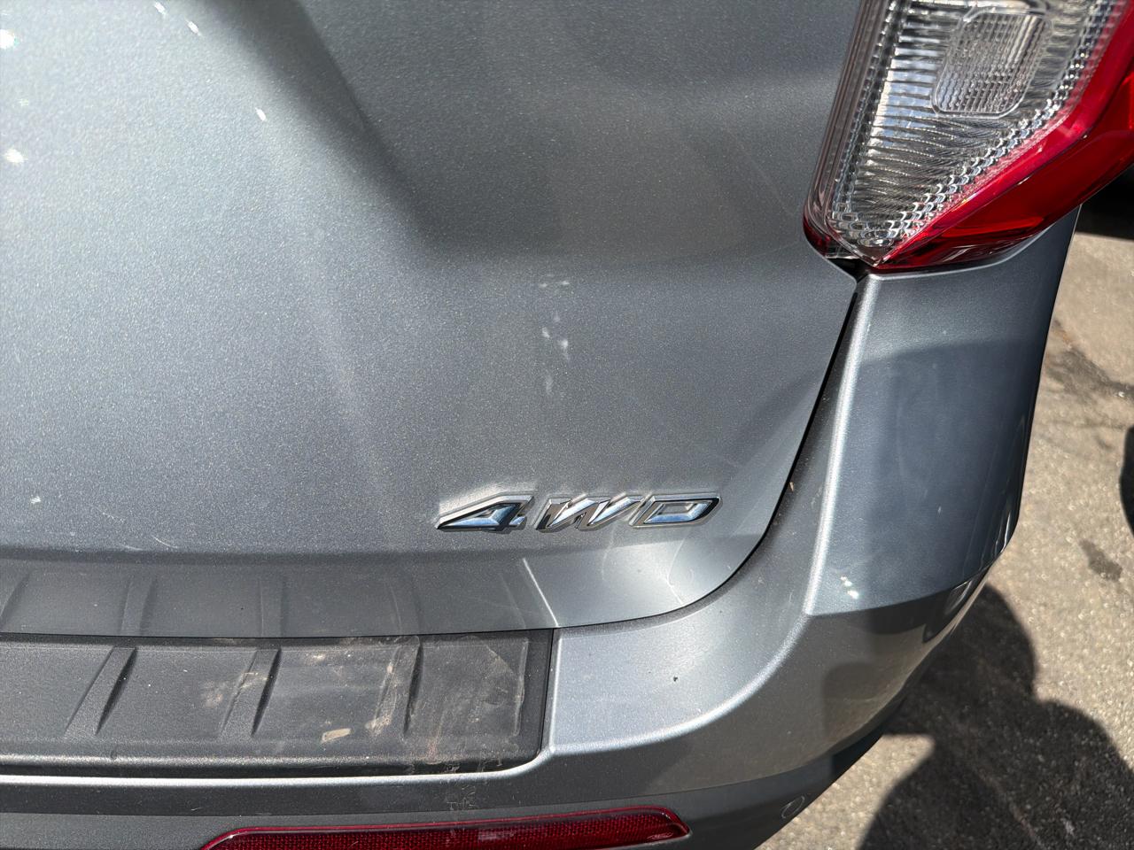 Ford Explorer XLT 4WD 2022