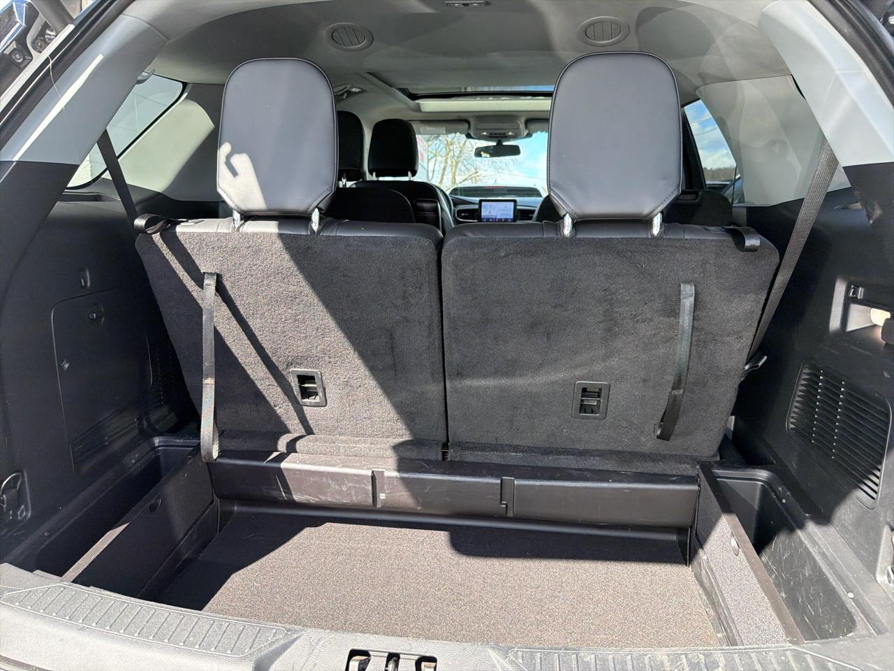 Ford Explorer XLT 4WD 2022