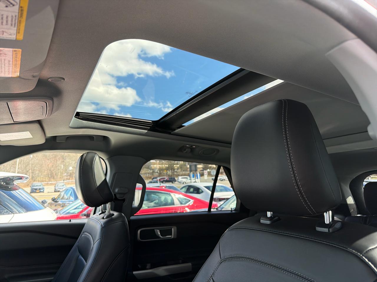 Ford Explorer XLT 4WD 2022