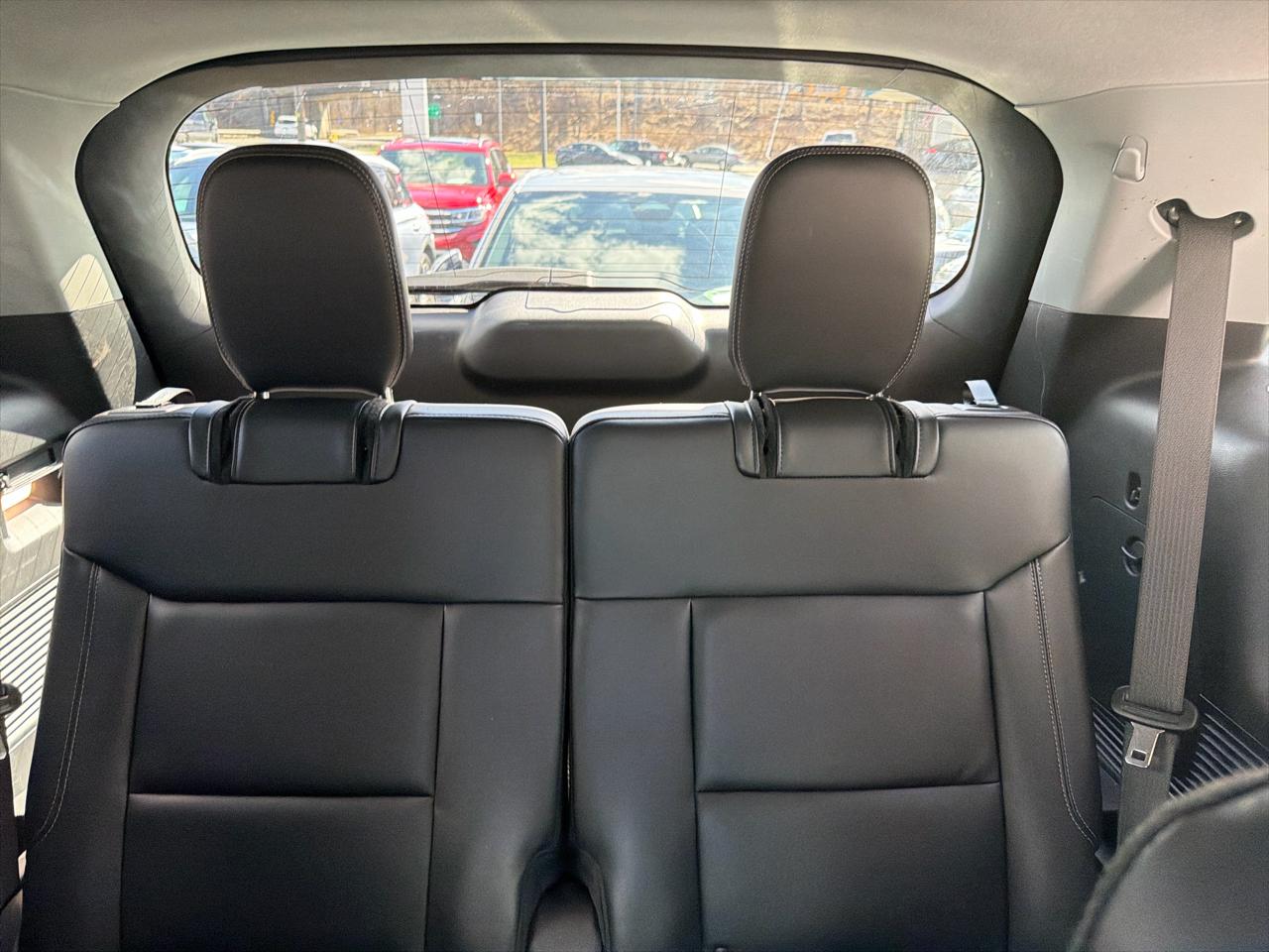 Ford Explorer XLT 4WD 2022